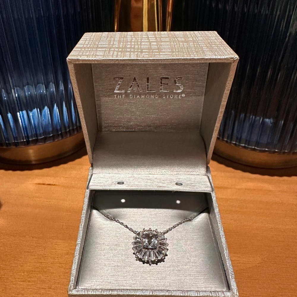 Zales White Sapphire Cluster Necklace